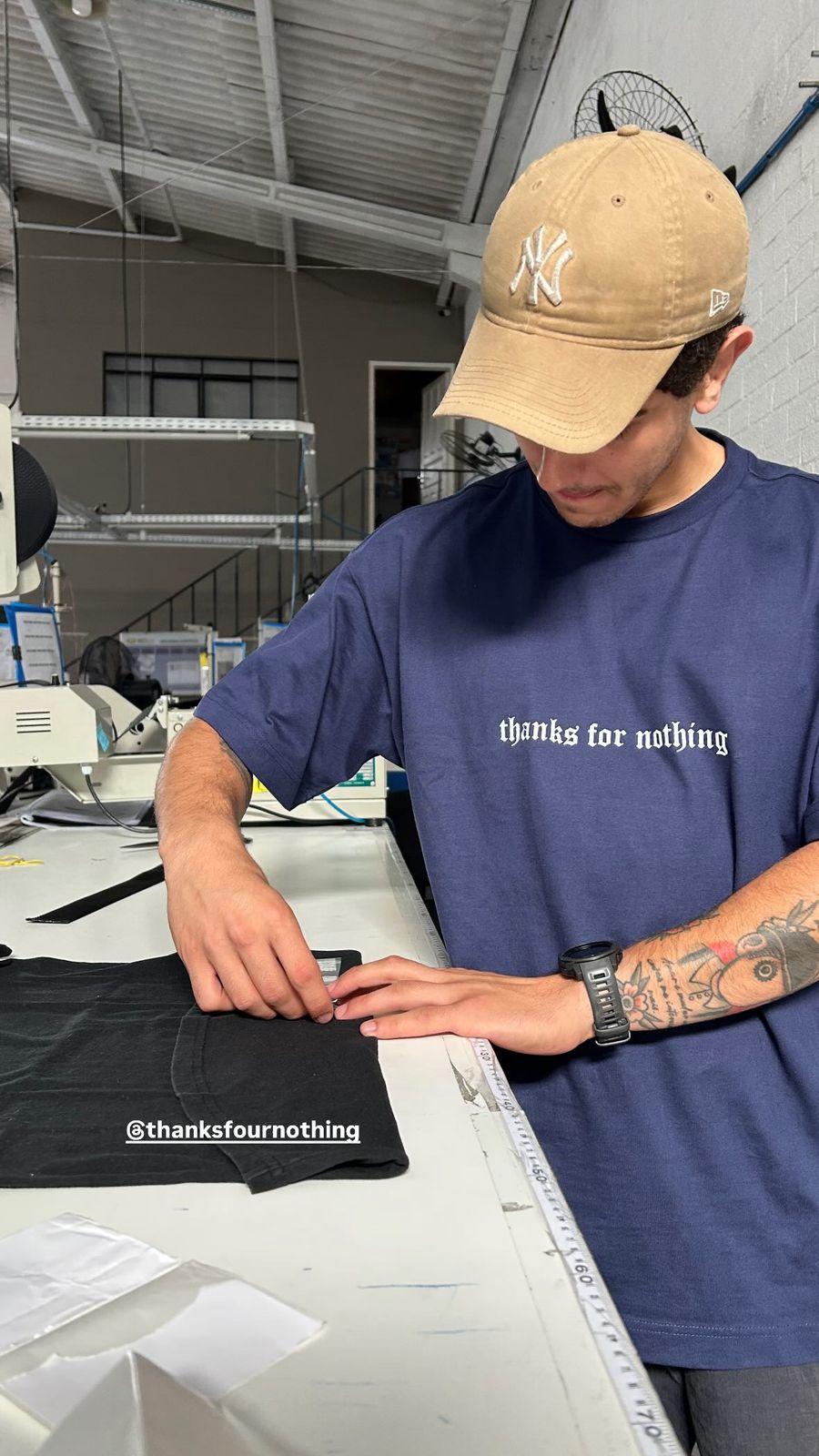 Camiseta ThanksForNothing